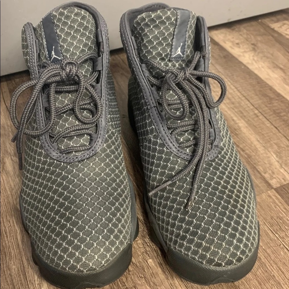 Jordan Horizon Shoes